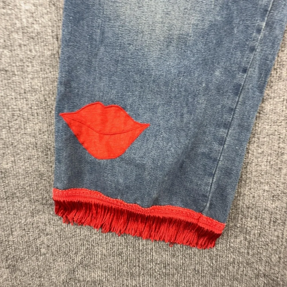 Avenue Blues Capri Jeans Womens 26 Medium Wash High Rise‎ Relaxed Fringe Lips